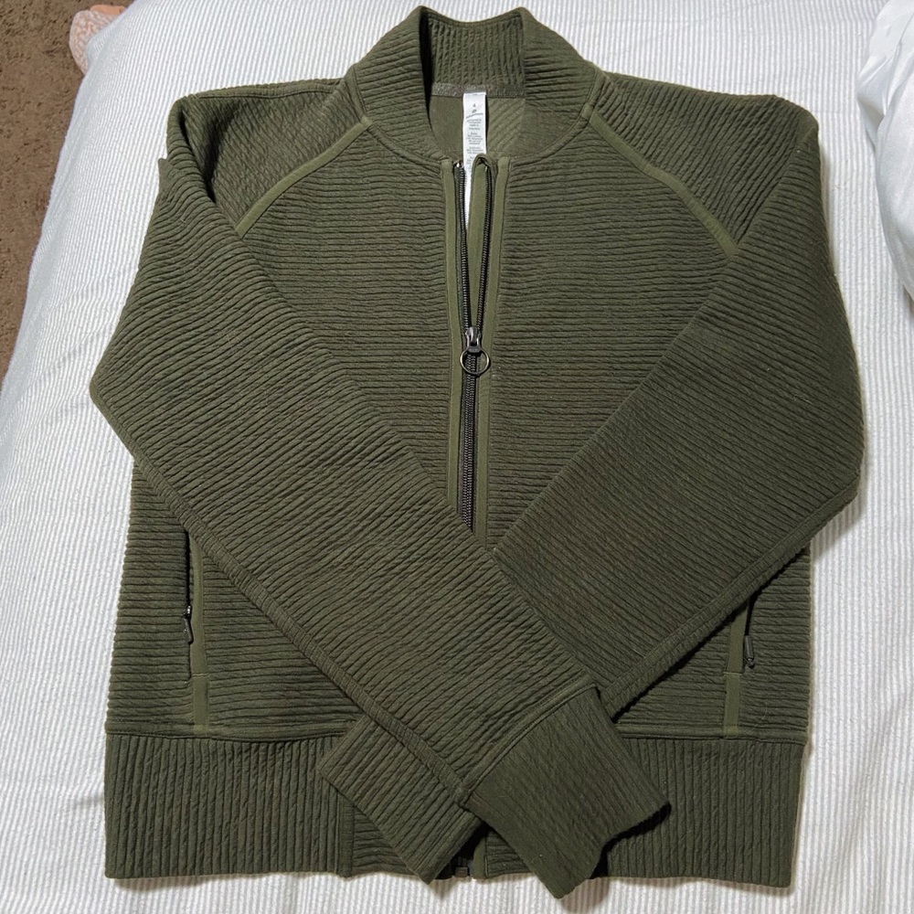 Lululemon On Repeat Bomber jacket